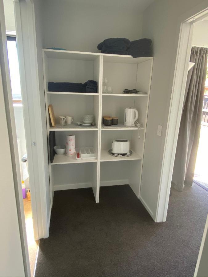 קרומוול Central Retreat And Self Contained With Free Wifi מראה חיצוני תמונה