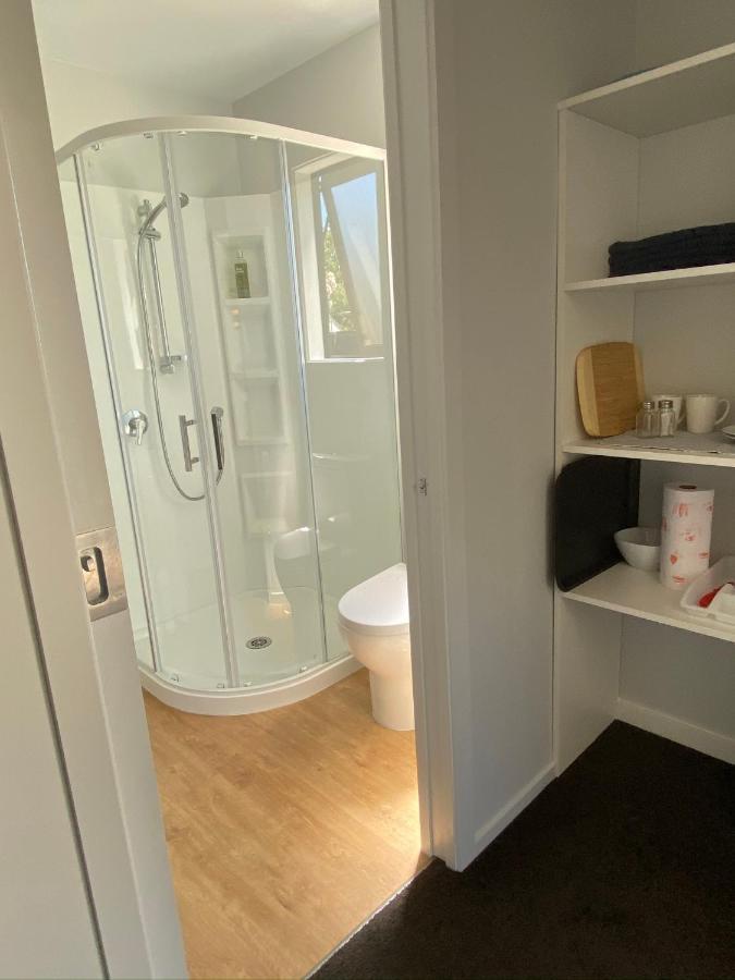 קרומוול Central Retreat And Self Contained With Free Wifi מראה חיצוני תמונה